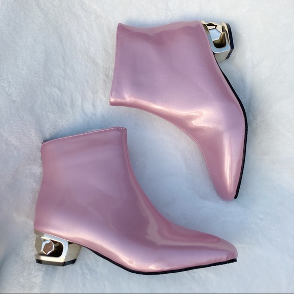 Vintage Shoes - 🚫SOLD🚫VINTAGE Metallic pink rain booties